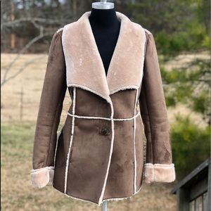 Awesome 100% polyester winter coat